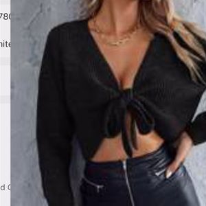 Black tie front cropped sweater
